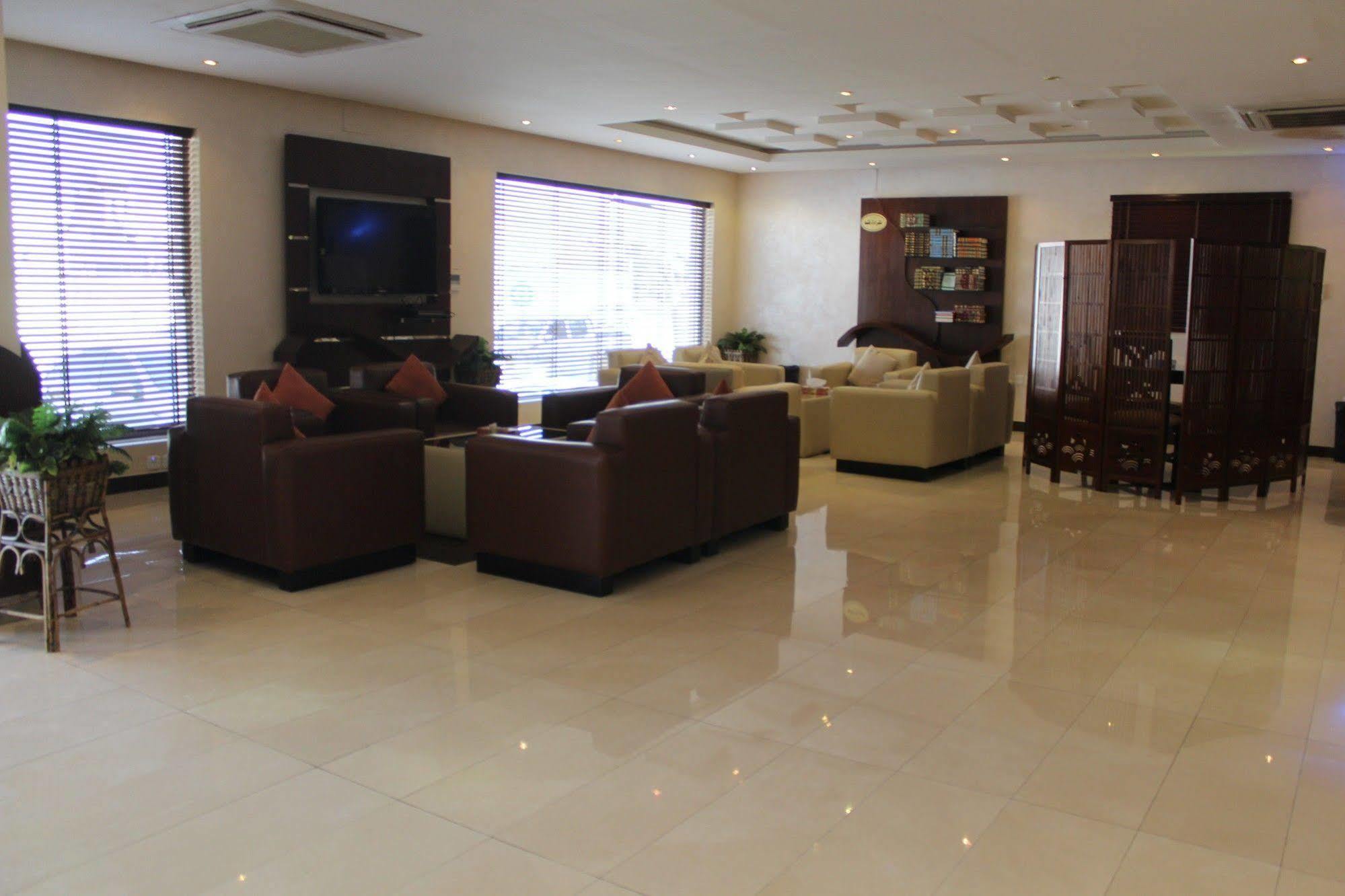 Merfal Hotel Apartments Al Taawan Эр-Рияд Экстерьер фото